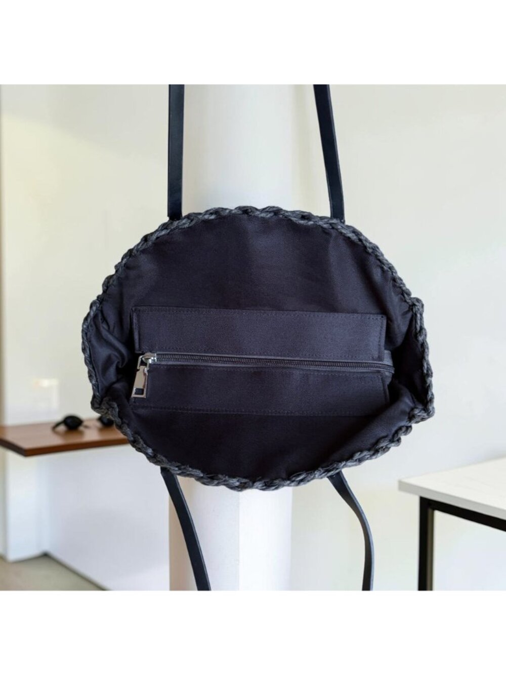 Melie Bianco Ciara Natural Straw Woven Round Circle Bag Purse Black - Picture 9 of 10